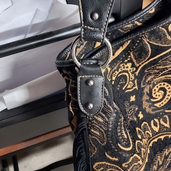 Purse - Picture 2 of 2